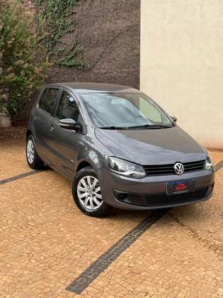VOLKSWAGEN FOX 1.6 MI 8V FLEX 4P MANUAL VOLKSWAGEN FOX 1.6 MI 8V FLEX 4P MANUAL